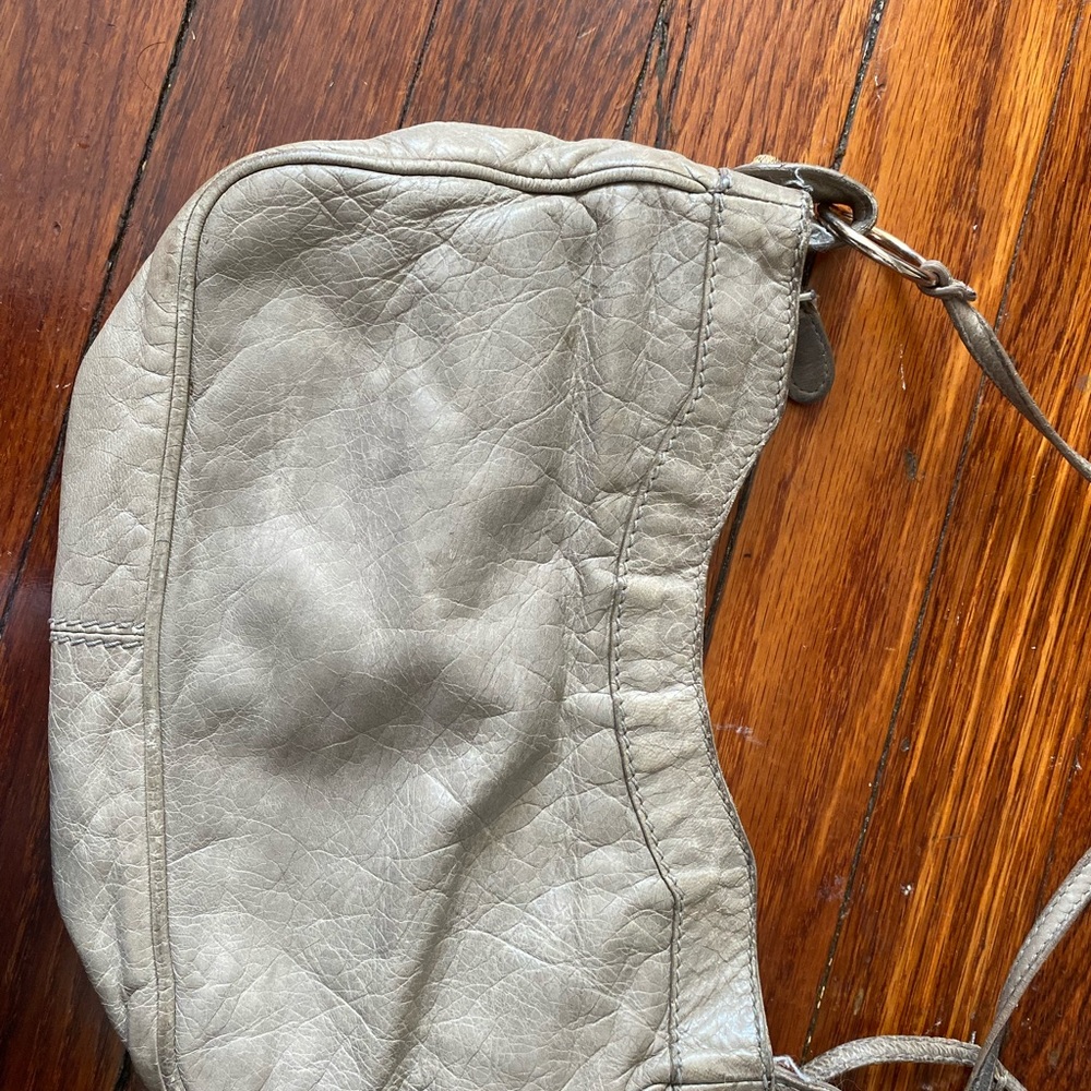 Balenciaga grey crossbody bag - Picture 3 of 7